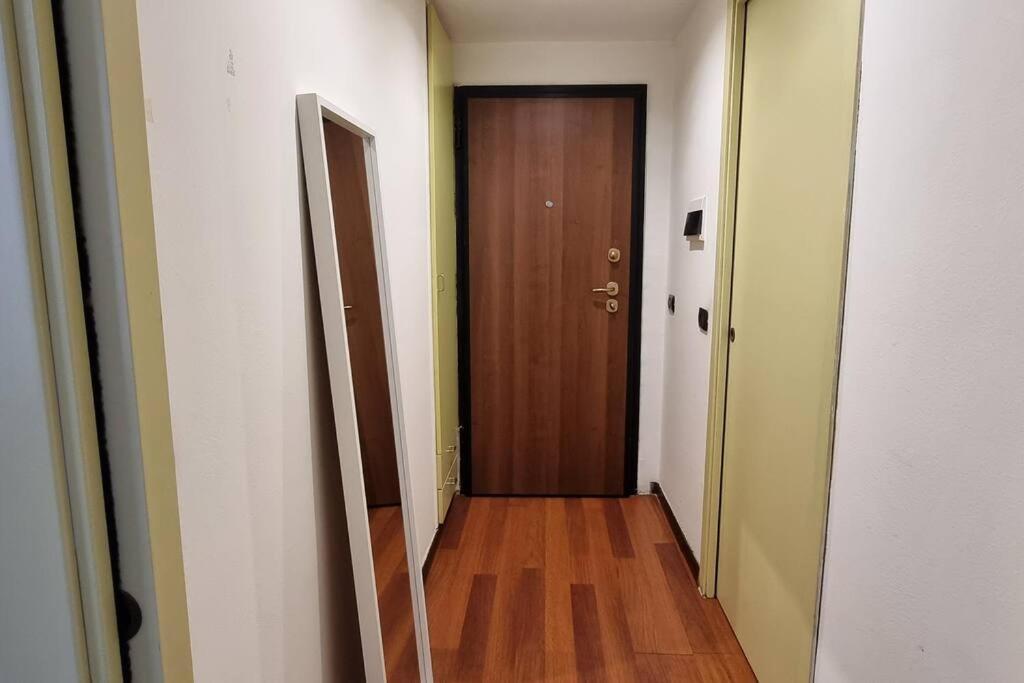 Monolocale Metro M3 Affori Apartman Milánó Kültér fotó
